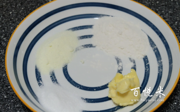 詳細(xì)步驟教你在家做面包,暄軟醇香久放不硬,比買的還好吃